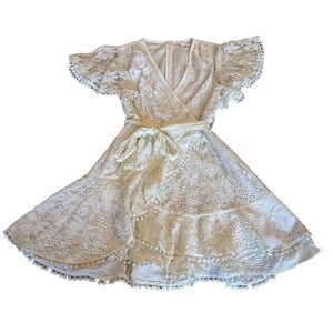 SAINTS + SECRETS Women's Lacy A-Line‎ Mini Coquette Girl Dress; Ivory; Small